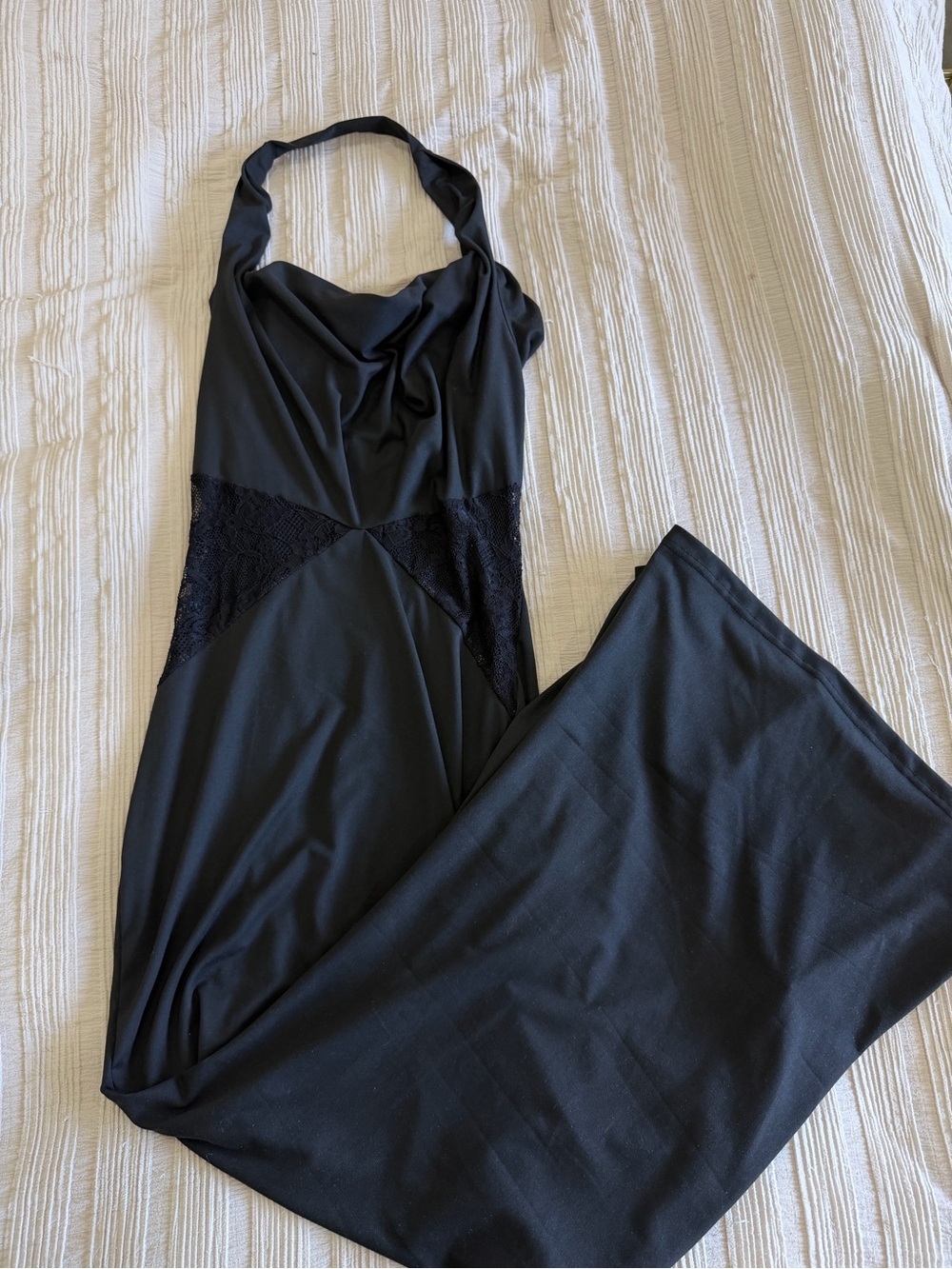 Women’s Black Halter Lace Inset Nightgown